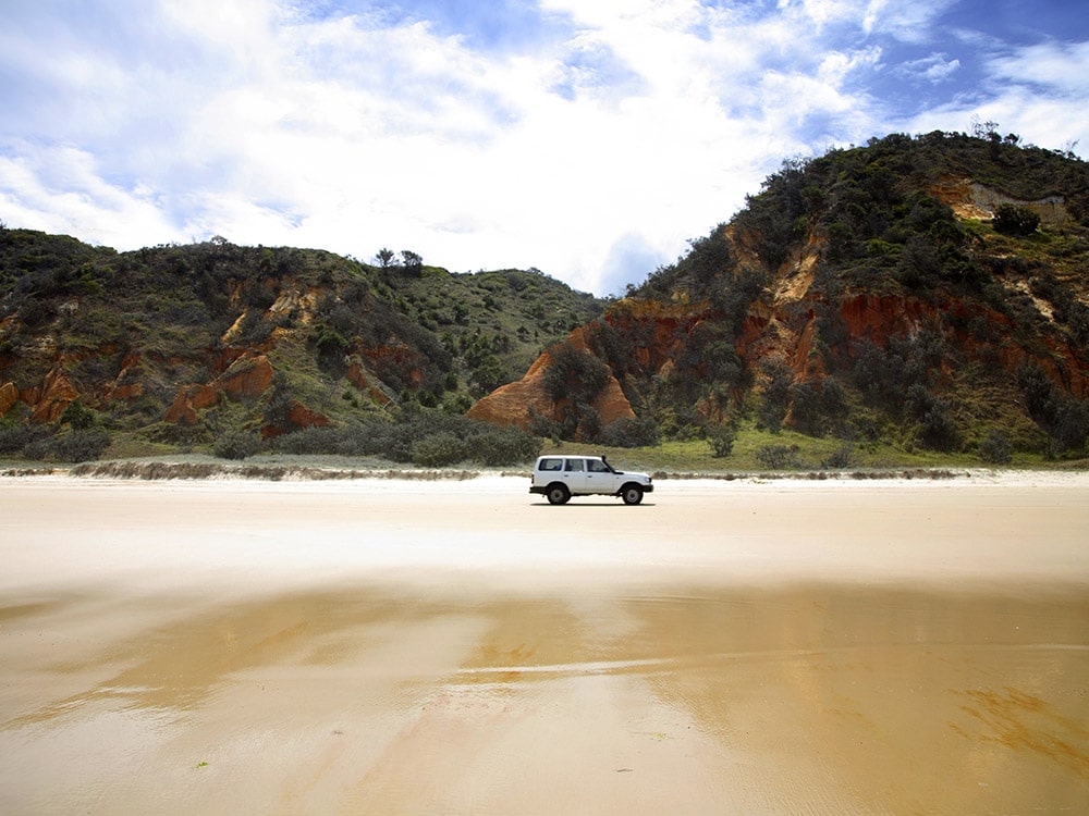 Fraser-Island beach 4wd